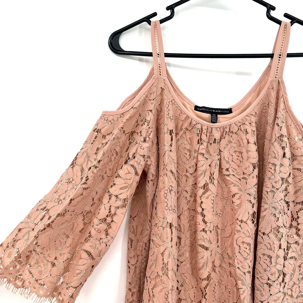 White House Black Market Blouse Size XS Blush‎ Beige Lacey Cold Shoulder Formal - Picture 3 of 5